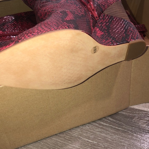 Jessica Simpson Henlee Wedge Boots New - Picture 3 of 6